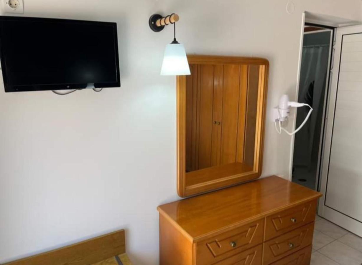 Family House Faliraki Studios Apartments Экстерьер фото