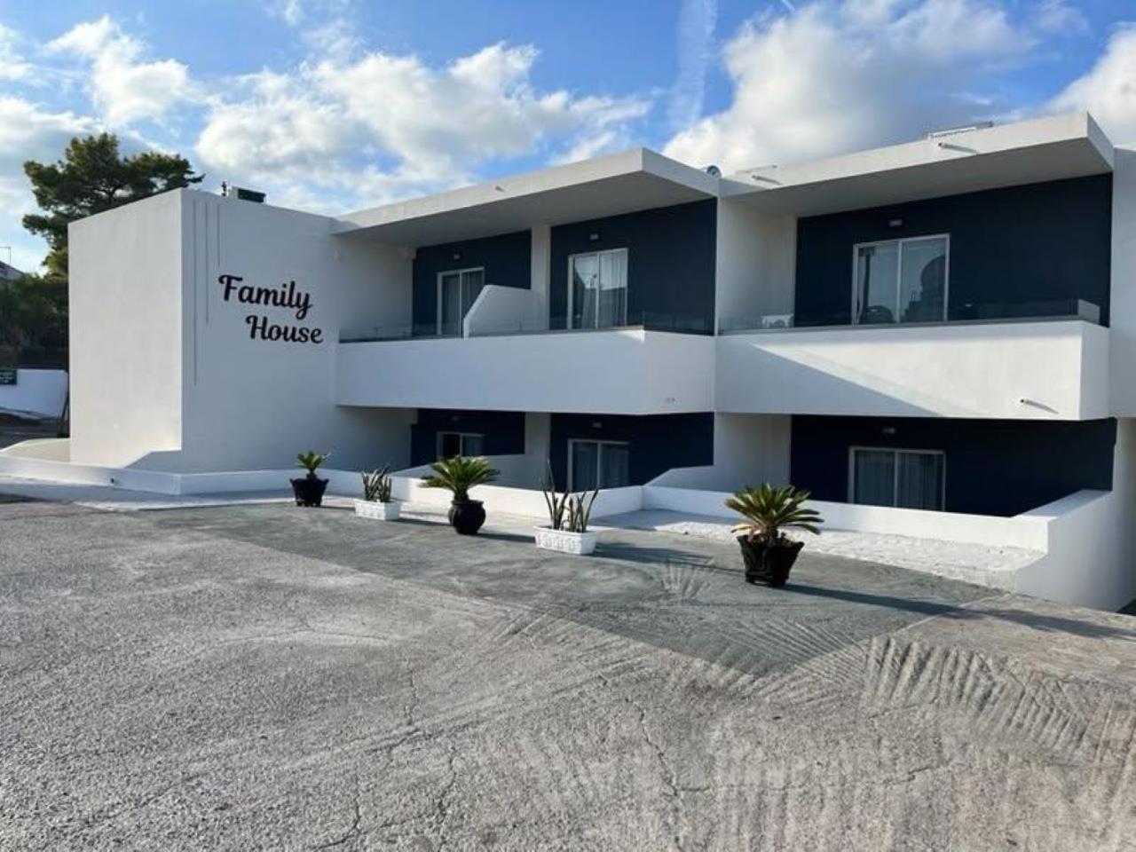 Family House Faliraki Studios Apartments Экстерьер фото