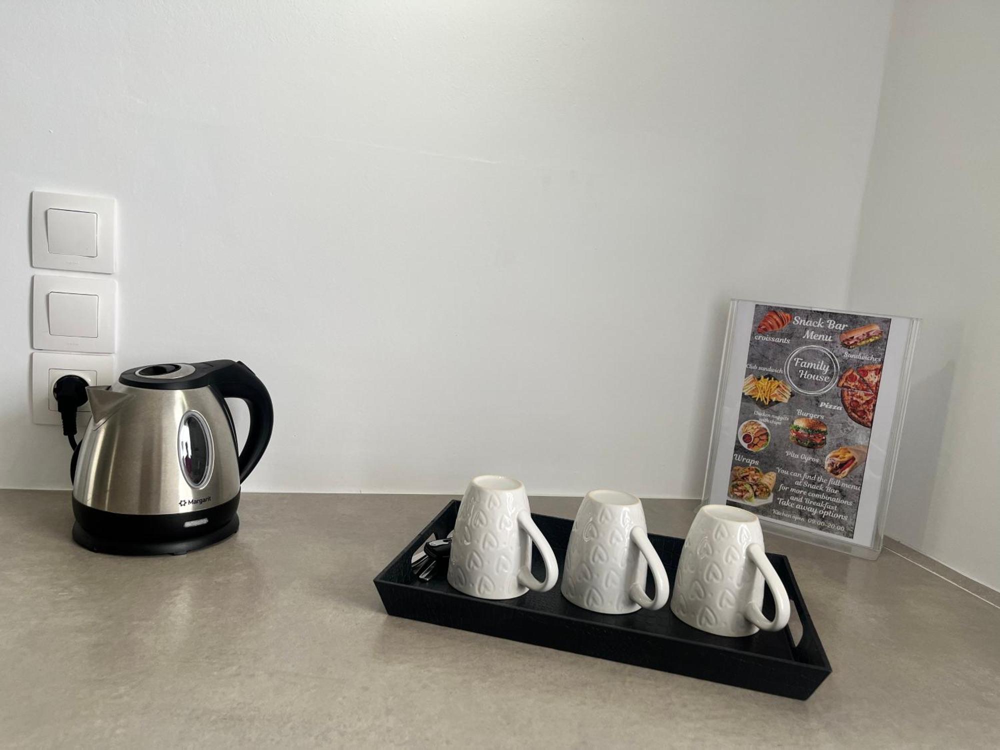 Family House Faliraki Studios Apartments Экстерьер фото